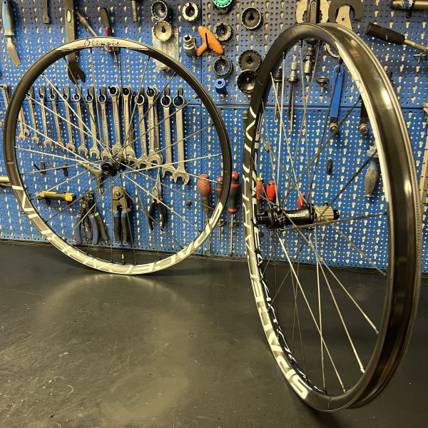 Olimpic Revolution + Spacehub - 1128gr